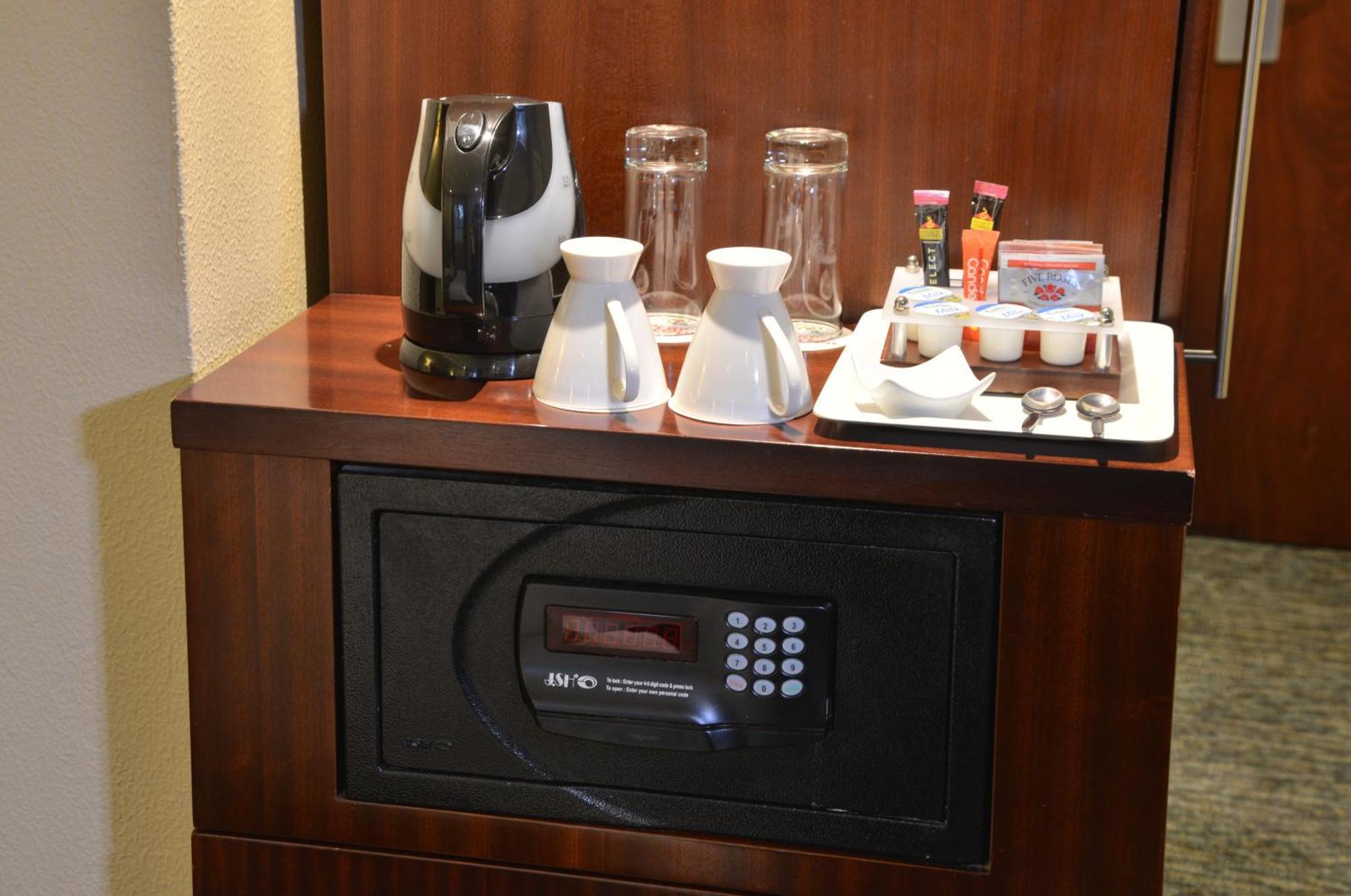 City Lodge Hotel Fourways Номер фото